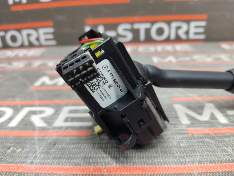 переключатель поворотов, 1000 рублей, Красноярск