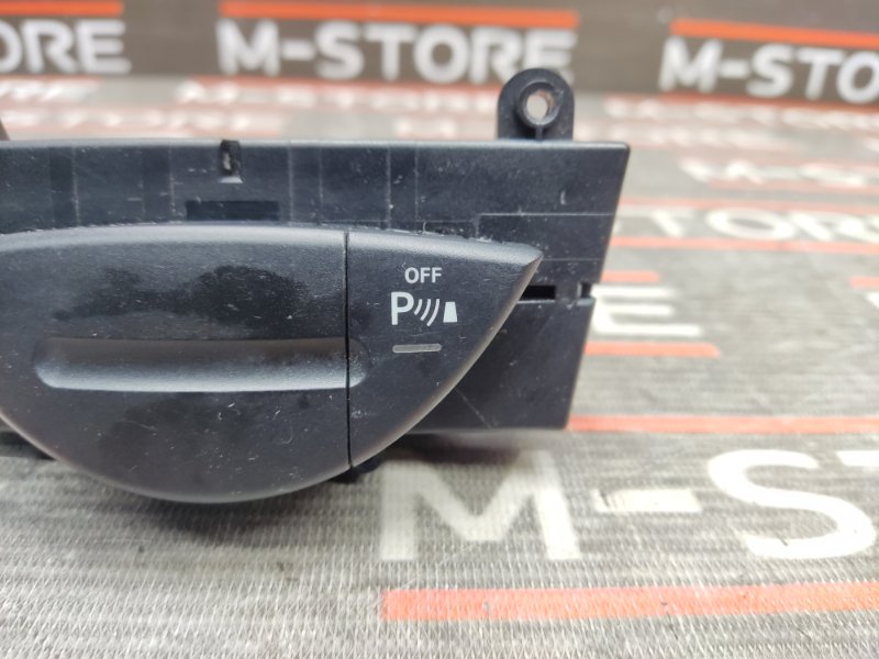 Кнопка включения парктроников, 350 рублей, Красноярск