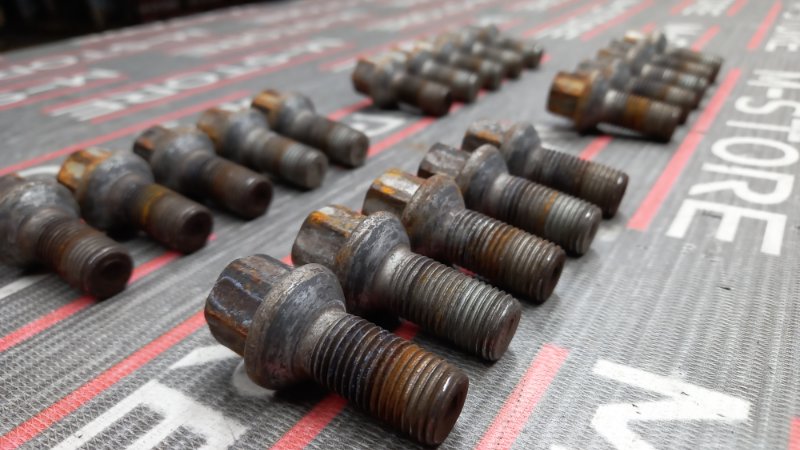 болт колесный, 1400 рублей, Красноярск