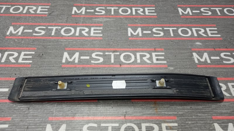 Накладка на порог салона, 350 рублей, Красноярск