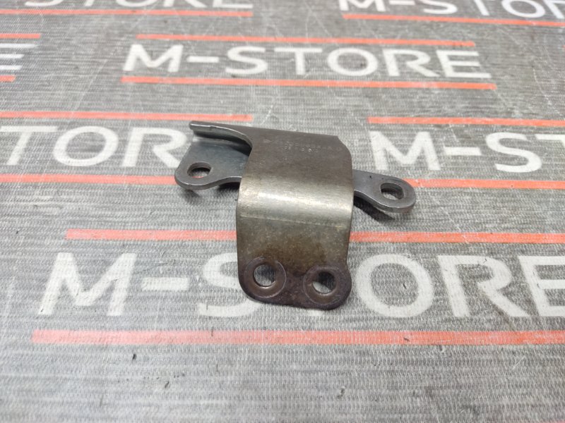 Кронштейн выпускного коллектора, 300 рублей, Красноярск