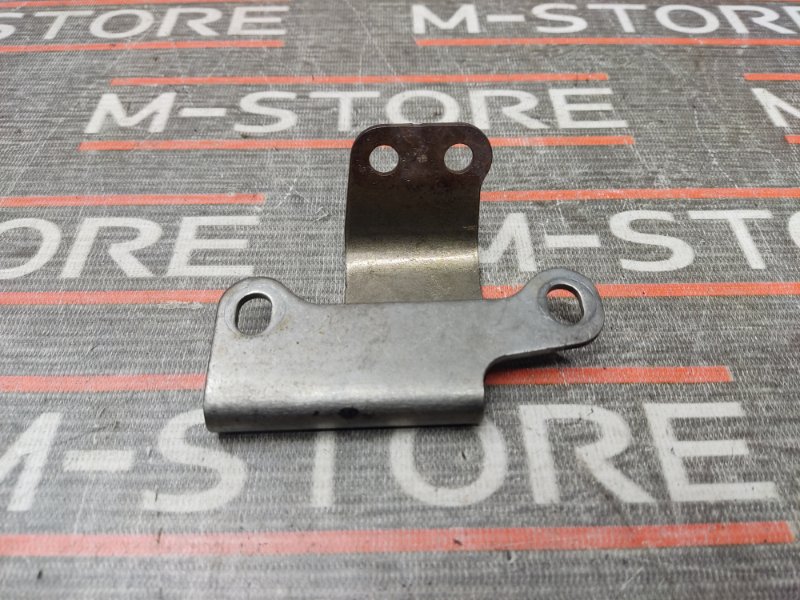 Кронштейн выпускного коллектора, 300 рублей, Красноярск