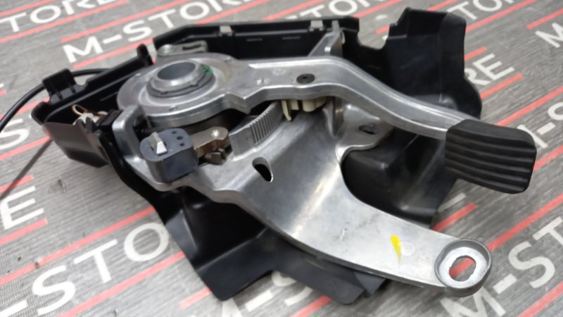 Педаль стояночного тормоза, 480 рублей, Красноярск