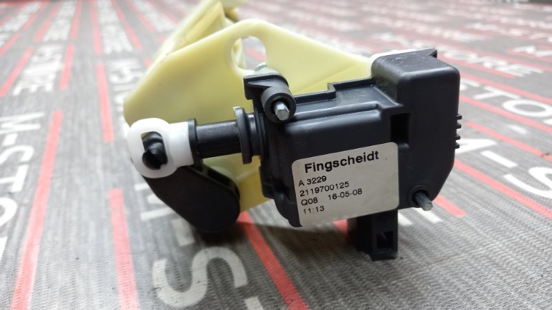 механизм складывания подголовника, 340 рублей, Красноярск