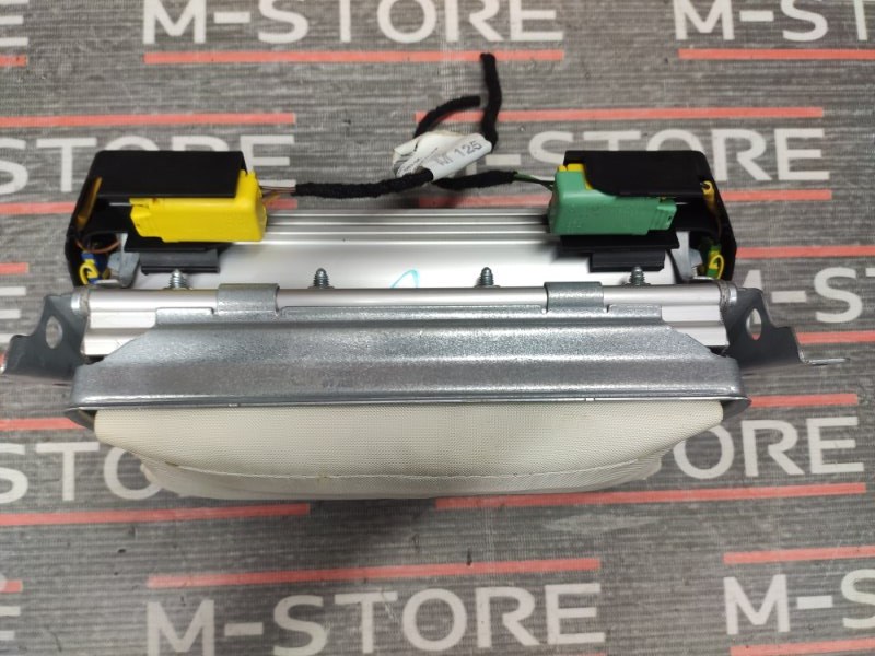 Подушка безопасности пассажирская, 1220 рублей, Красноярск