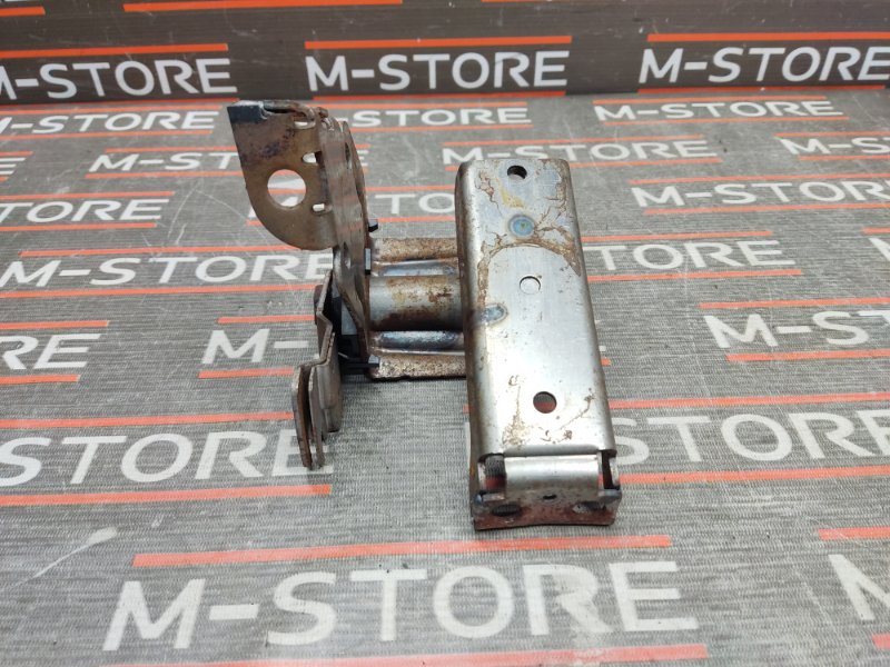 Кронштейн ручного тормоза, 300 рублей, Красноярск