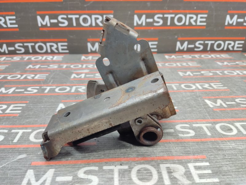 Кронштейн ручного тормоза, 300 рублей, Красноярск