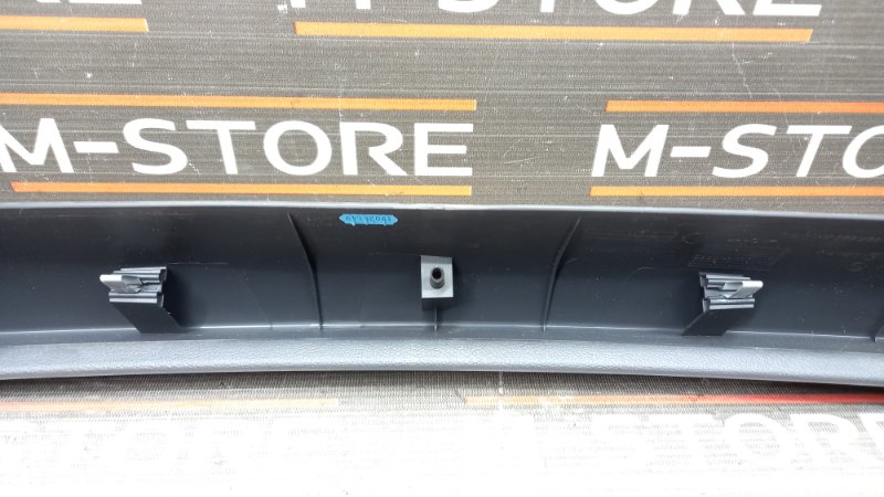 обшивка двери багажника, 350 рублей, Красноярск