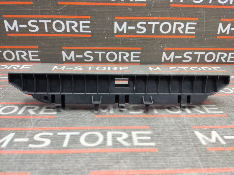 кронштейн пола багажника, 280 рублей, Красноярск