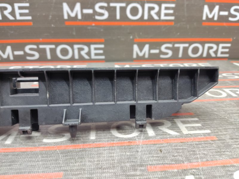 кронштейн пола багажника, 280 рублей, Красноярск