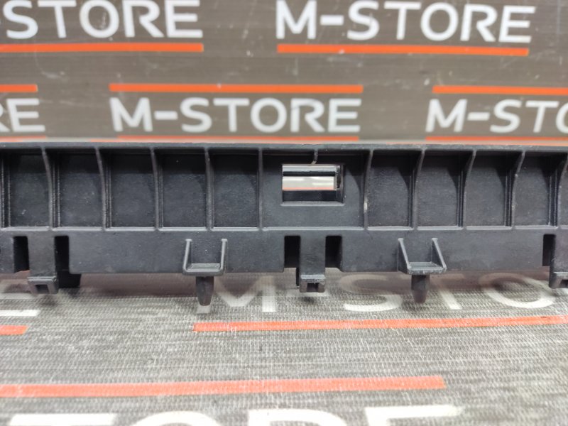 кронштейн пола багажника, 280 рублей, Красноярск