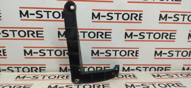 крепление бампера, 200 рублей, Красноярск