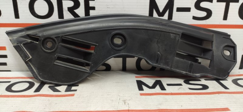 крепление бампера, 300 рублей, Красноярск