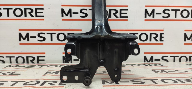 Кронштейн замка капота, 340 рублей, Красноярск