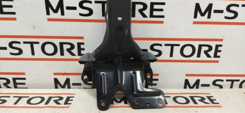 Кронштейн замка капота, 340 рублей, Красноярск