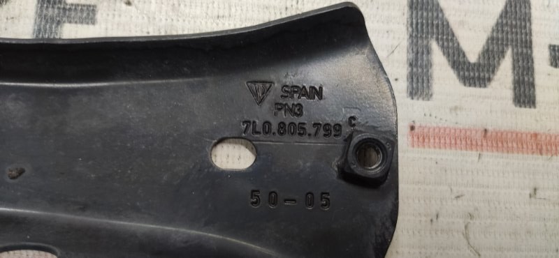 Кронштейн замка капота, 340 рублей, Красноярск