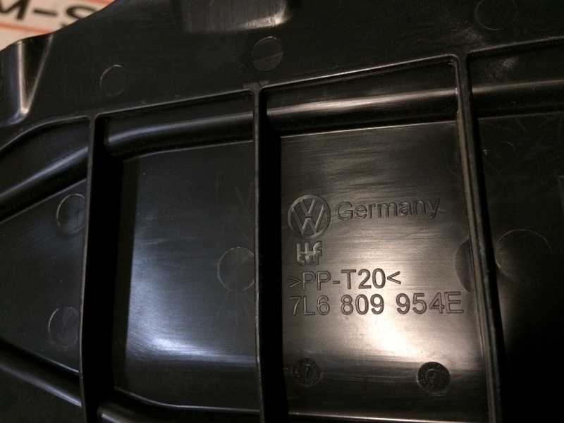 накладка петли багажника, 190 рублей, Красноярск