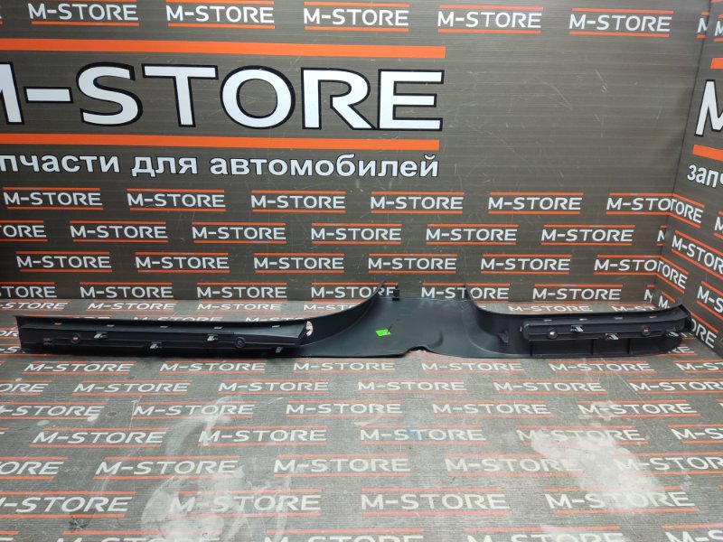 Накладка на порог салона, 350 рублей, Красноярск