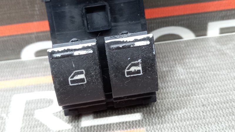 Блок управления стеклоподъемниками, 390 рублей, Красноярск