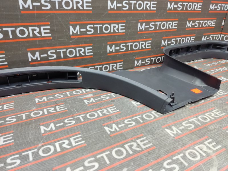 Накладка на порог салона, 350 рублей, Красноярск