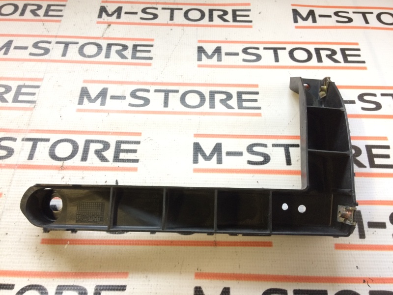 крепление бампера, 200 рублей, Красноярск