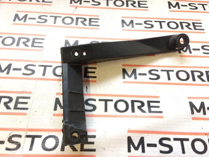 крепление бампера, 200 рублей, Красноярск