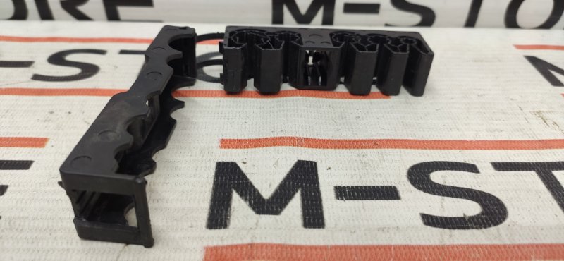 Крепление трубок, 300 рублей, Красноярск