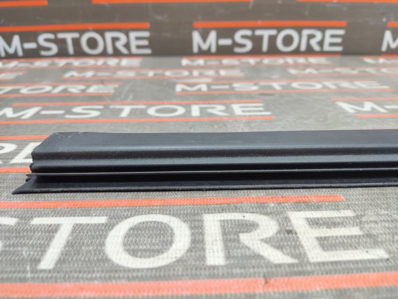 уплотнитель стекла двери, 340 рублей, Красноярск