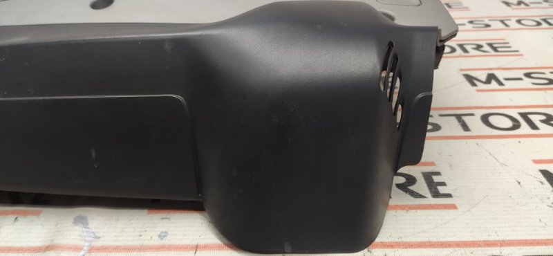 крышка двигателя, 1000 рублей, Красноярск