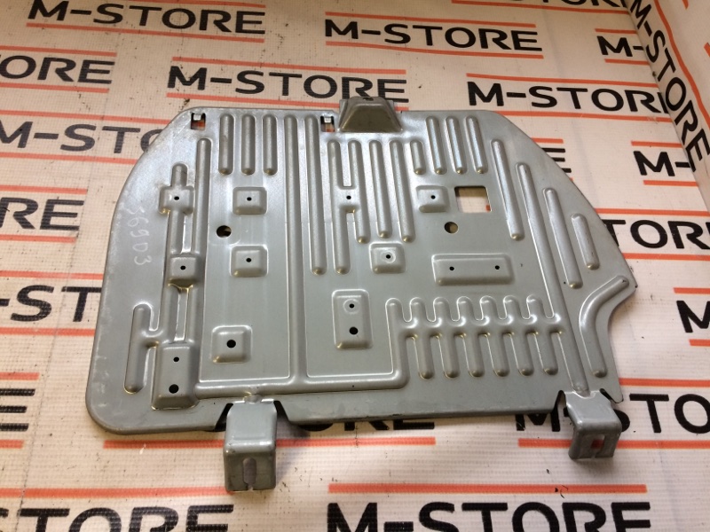 Кронштейн блока управления климат контролем, 300 рублей, Красноярск