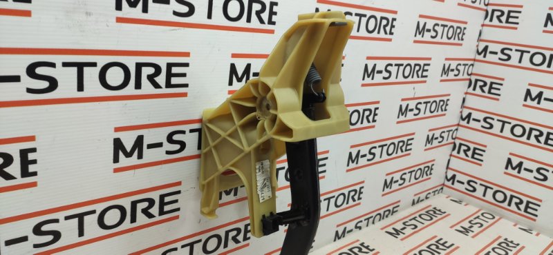 педаль тормоза, 350 рублей, Красноярск