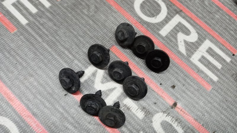 Болты и гайки ДВС, 630 рублей, Красноярск