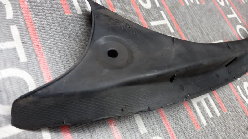 Водосток багажника, 630 рублей, Красноярск