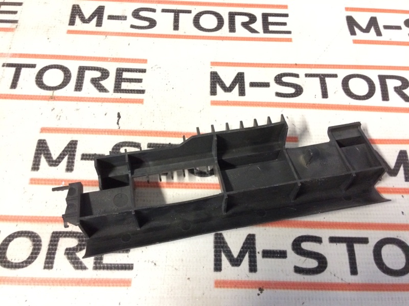 Кронштейн накладки, 200 рублей, Красноярск