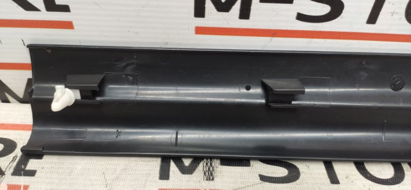 Накладка на порог салона, 350 рублей, Красноярск