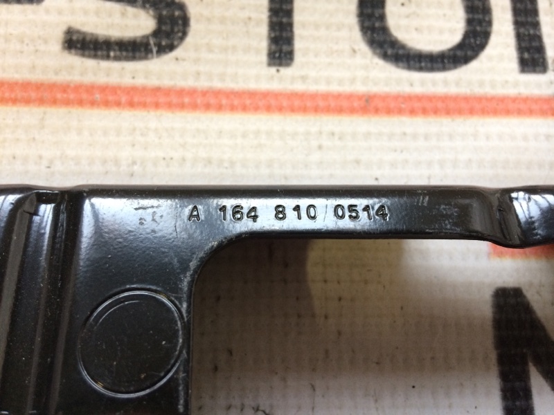 кронштейн потолочной ручки, 300 рублей, Красноярск