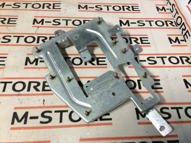 Кронштейн блока управления телефоном, 340 рублей, Красноярск