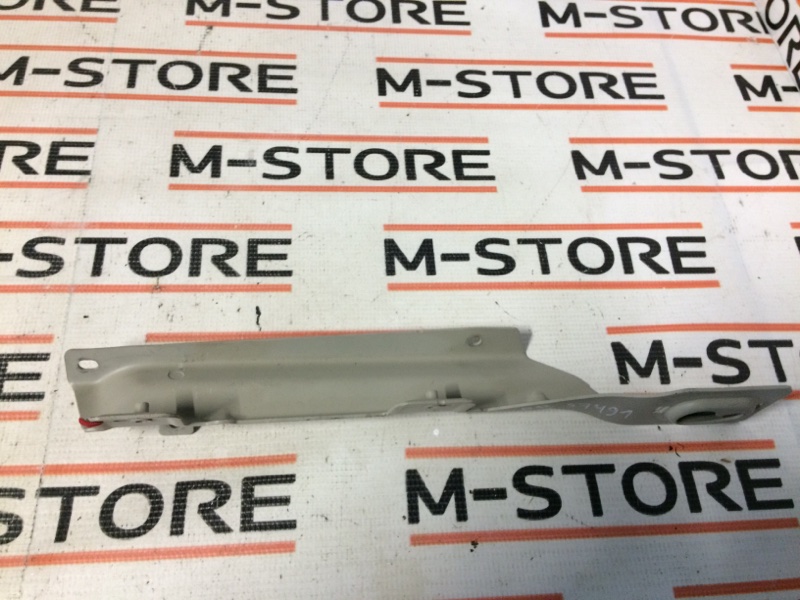 кронштейн потолочной ручки, 300 рублей, Красноярск