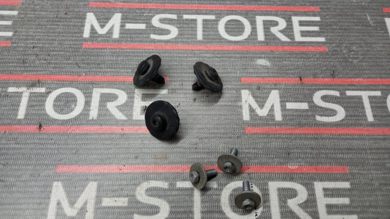 болт, 250 рублей, Красноярск