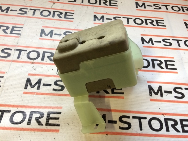 кронштейн, 300 рублей, Красноярск