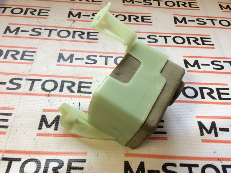 кронштейн, 300 рублей, Красноярск