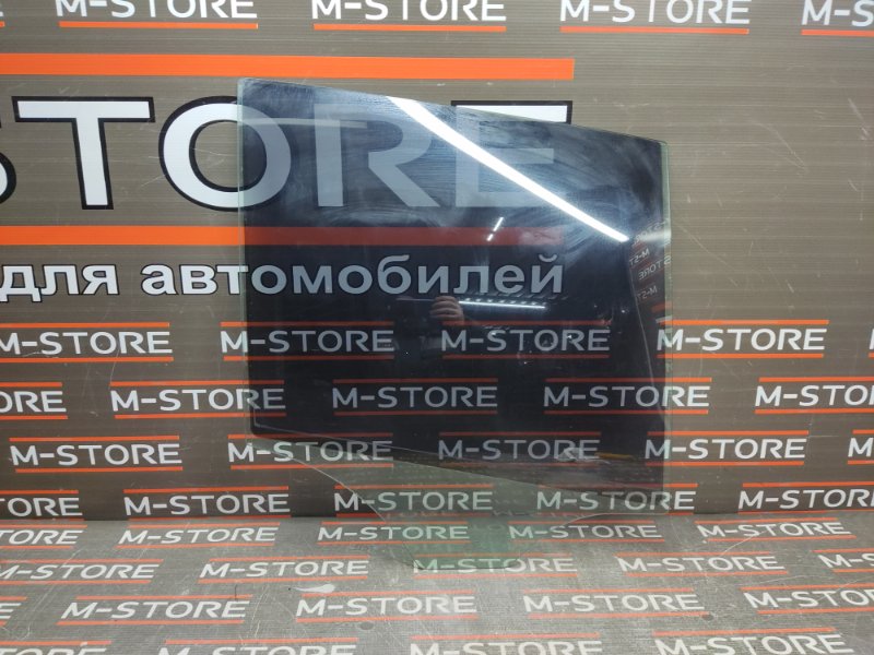 Стекло боковое, 700 рублей, Красноярск