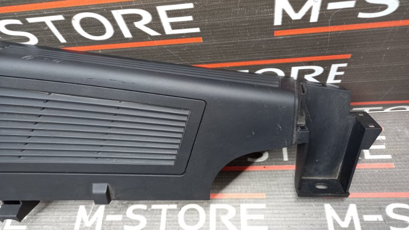 Пластик багажника, 570 рублей, Красноярск