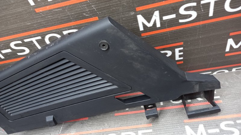 Пластик багажника, 570 рублей, Красноярск