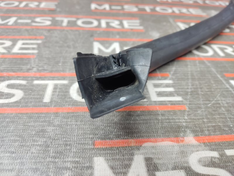 Уплотнитель капота, 340 рублей, Красноярск