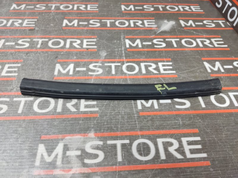 Уплотнитель капота, 340 рублей, Красноярск