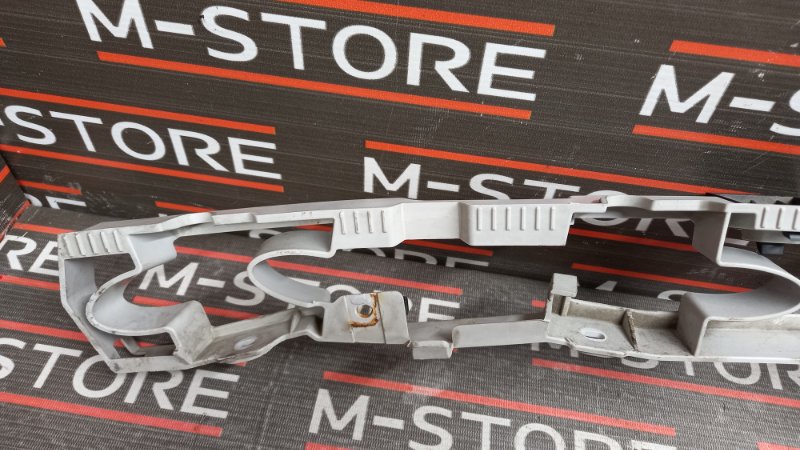 крепление бампера, 630 рублей, Красноярск