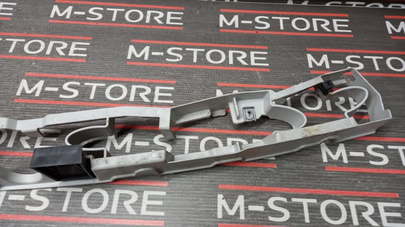 крепление бампера, 630 рублей, Красноярск