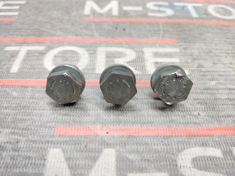 болт гидротрансформатора, 300 рублей, Красноярск