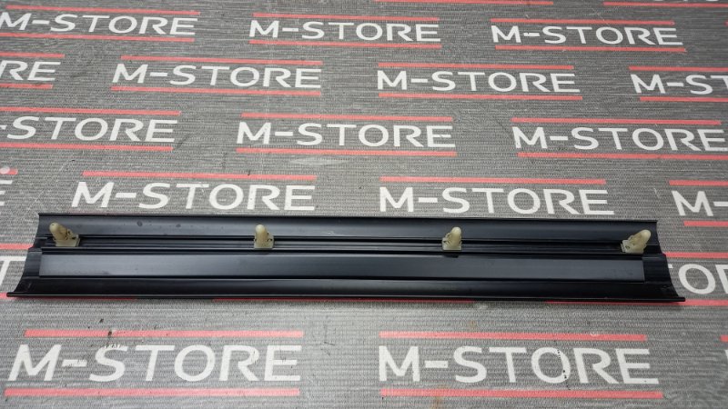 Накладка на порог салона, 500 рублей, Красноярск